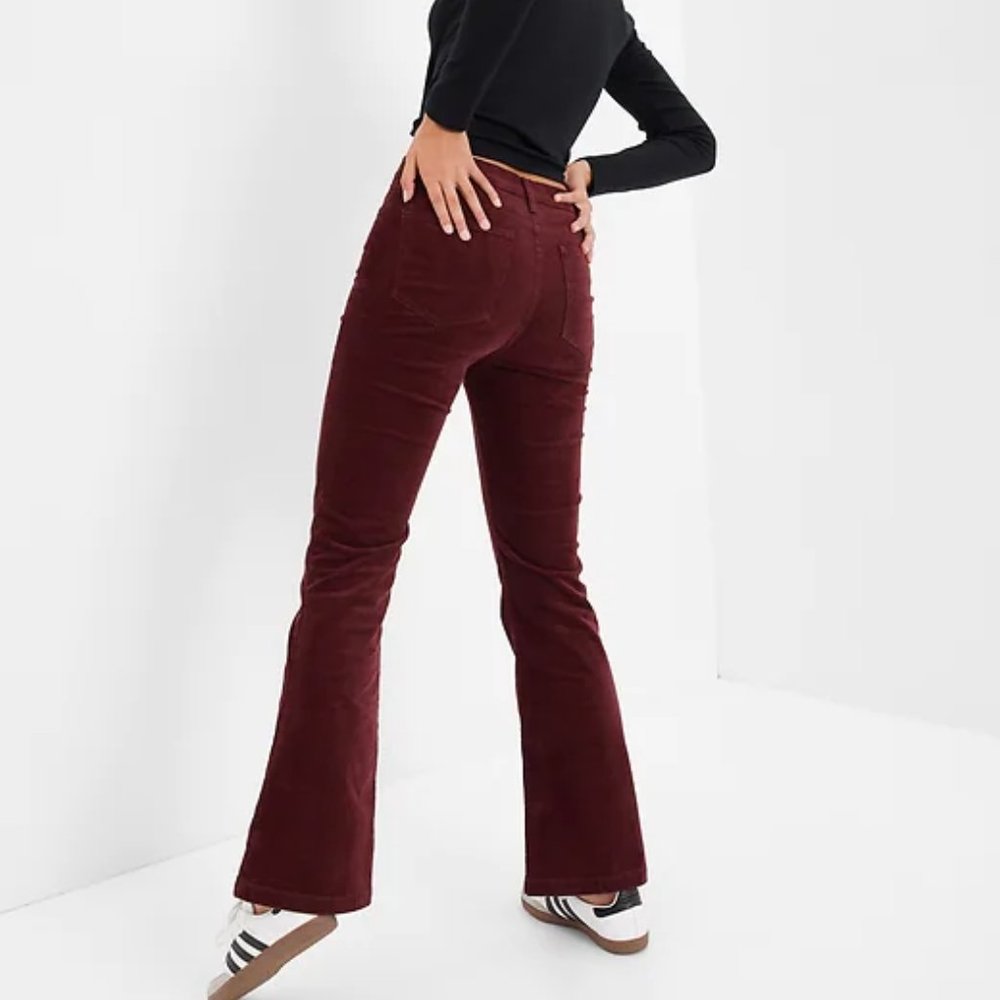 Gap High Rise Corduroy '70s Flare Jeans Size 29 Regular